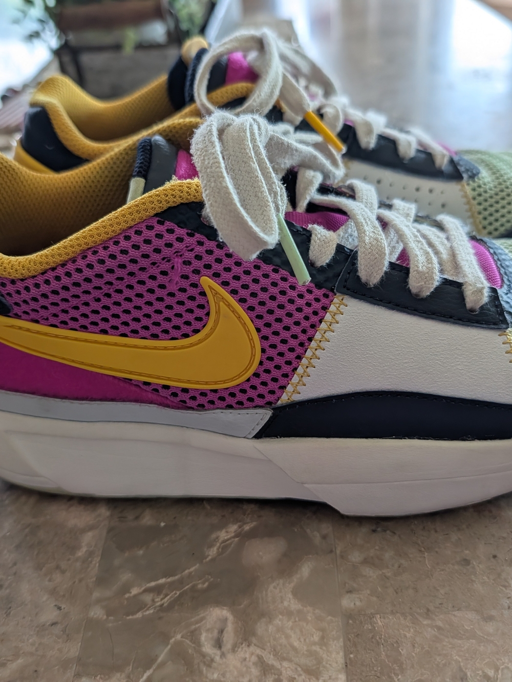 Boys Basketball Nike Kids Low-Top Sneakers in Pink, Yellow & White